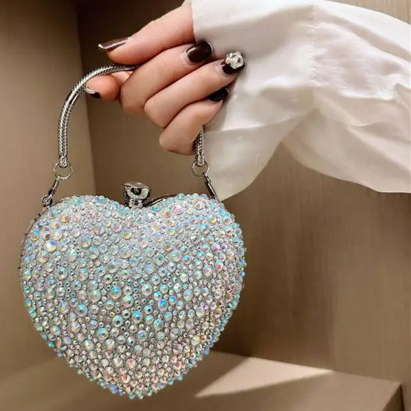 Luxury Heart-Shaped Evening Clutch with Crystal Inlays and Rhinestones for Weddings and Special Events.