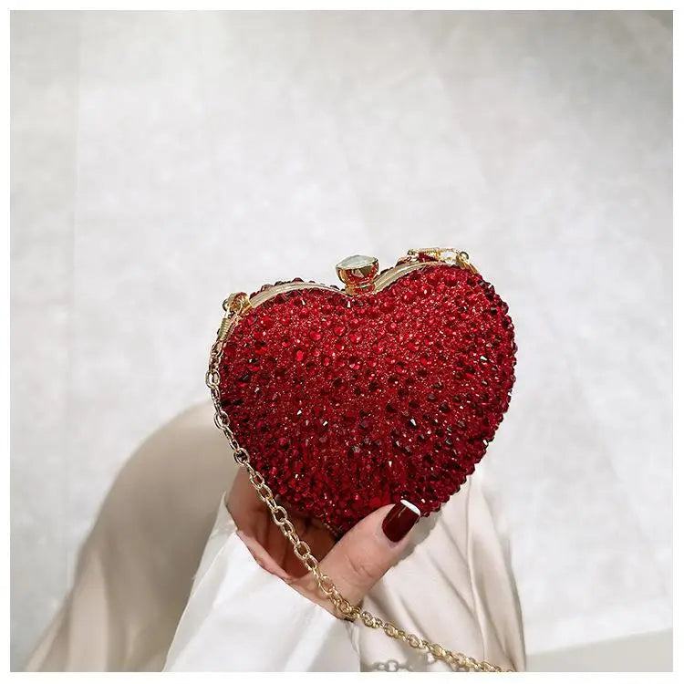 Luxury Heart-Shaped Evening Clutch with Crystal Inlays and Rhinestones for Weddings and Special Events.