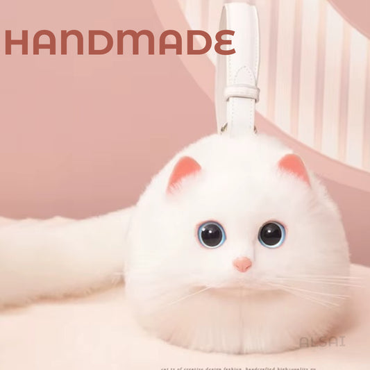 Plush White Cat Shoulder Bag – Cute Fur Crossbody Phone Purse with Chain